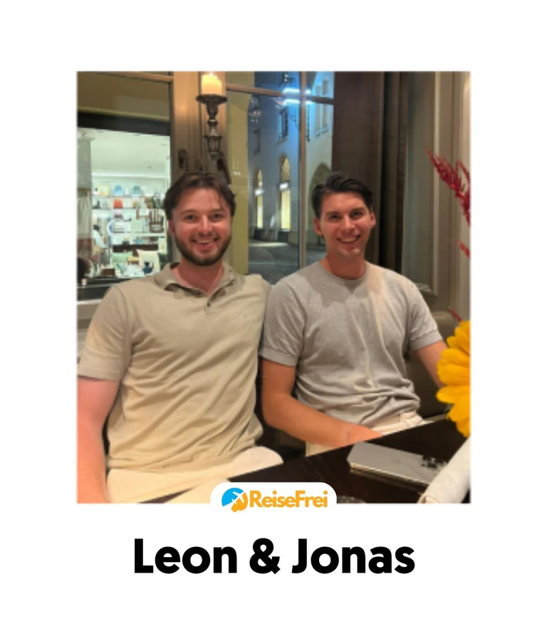 ReiseFrei Gründer Jonas und Leon — © Bild: ReiseFrei